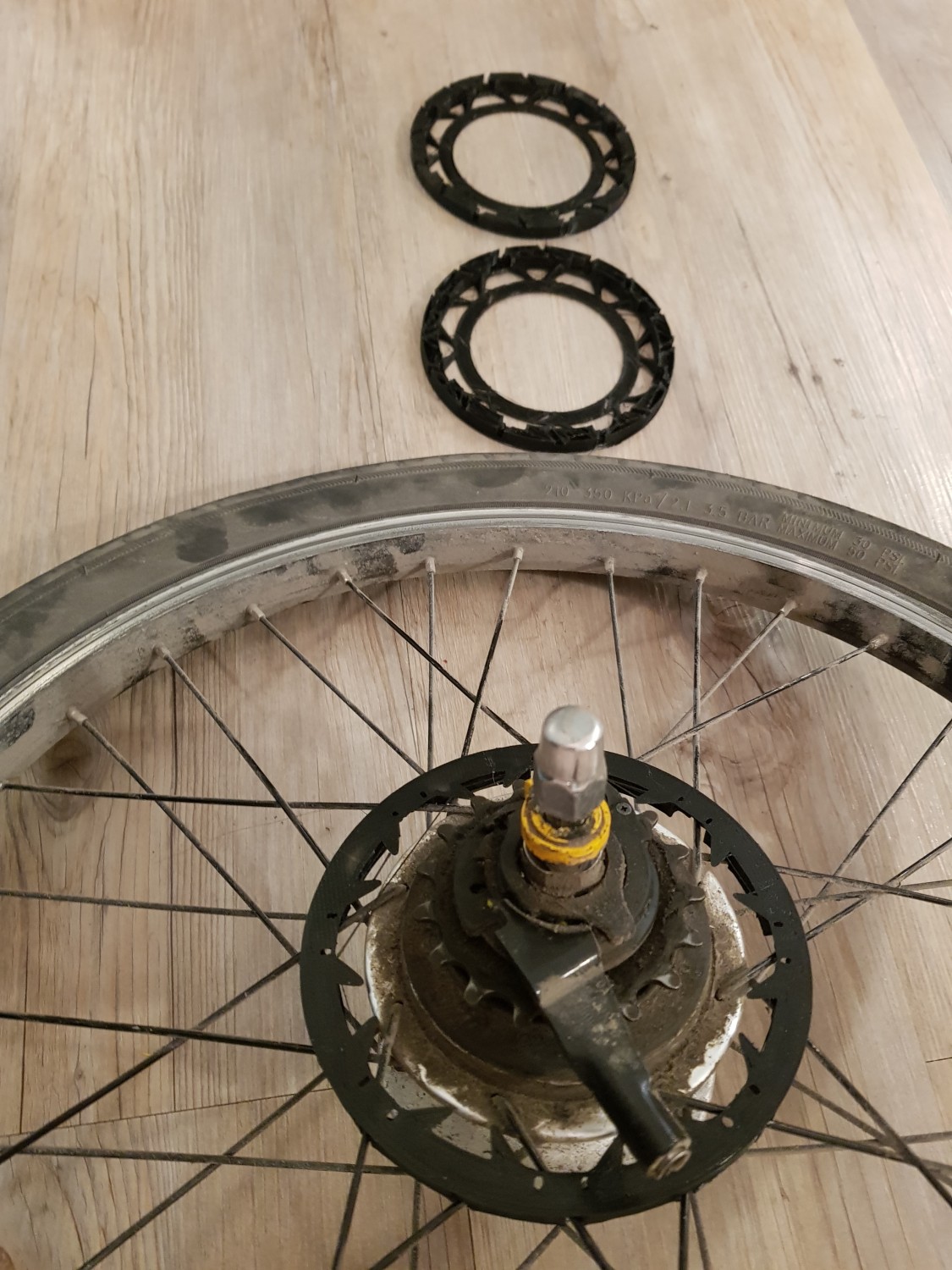 Rear hub with belt
